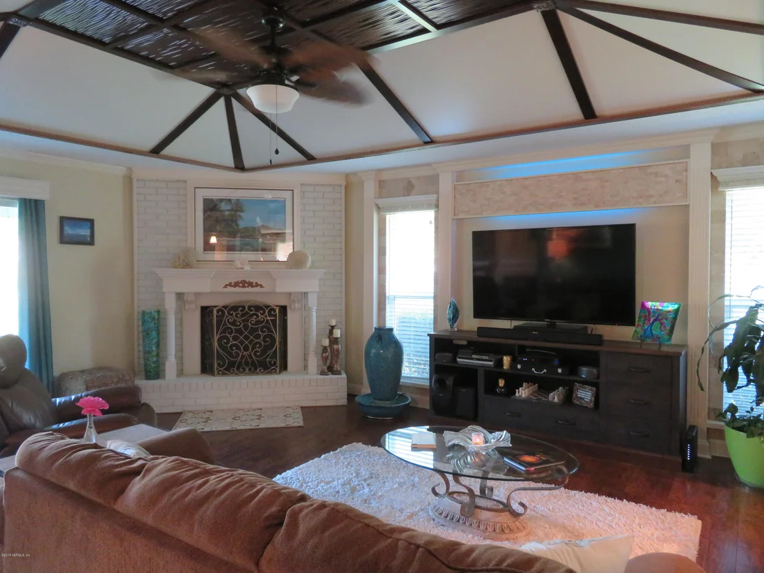 Photo of 14413 POND PLACE