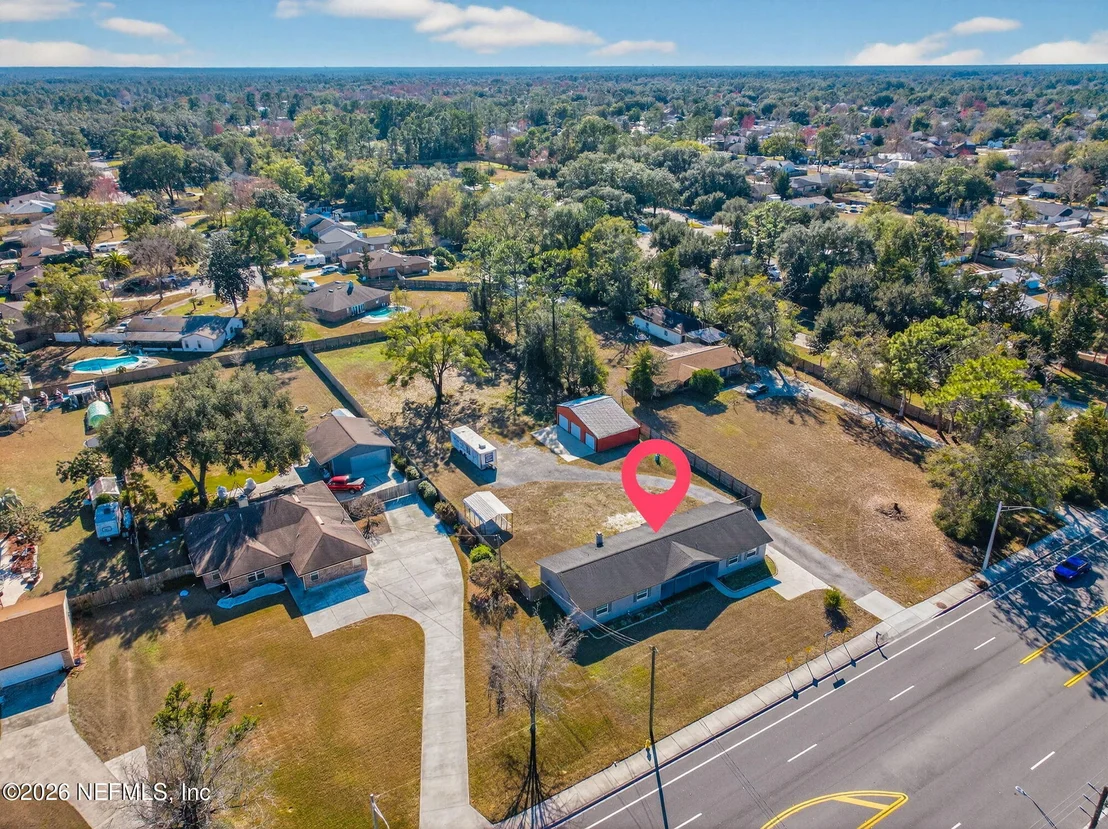 Photo of 8294 COLLINS Road