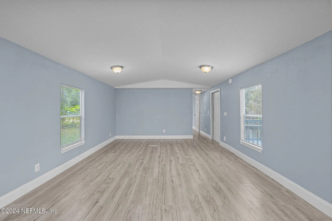 Photo of 125 OFARRELL Avenue