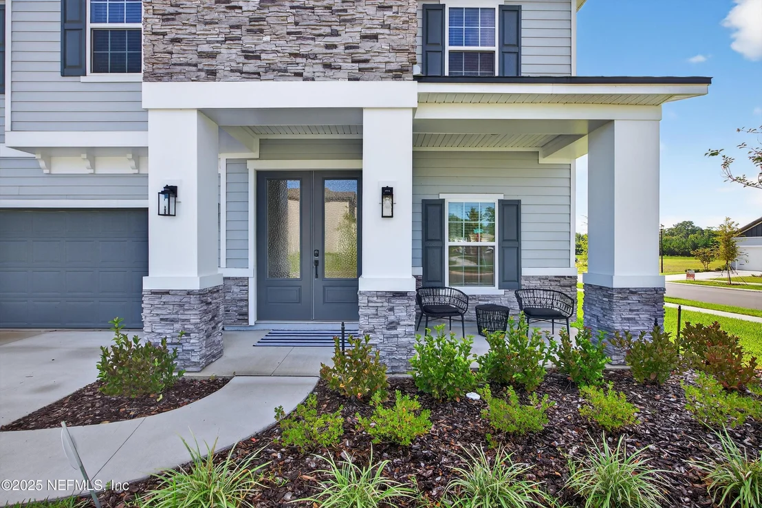 Photo of 2113 FEATHEREDGE Way