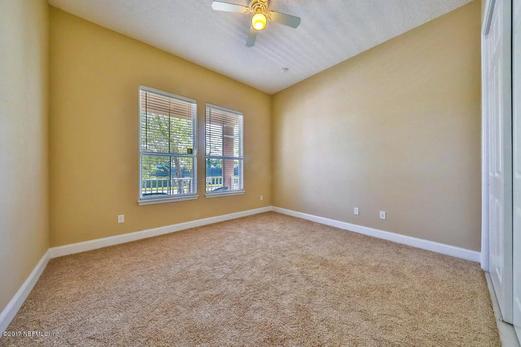Photo of 812 N END Street