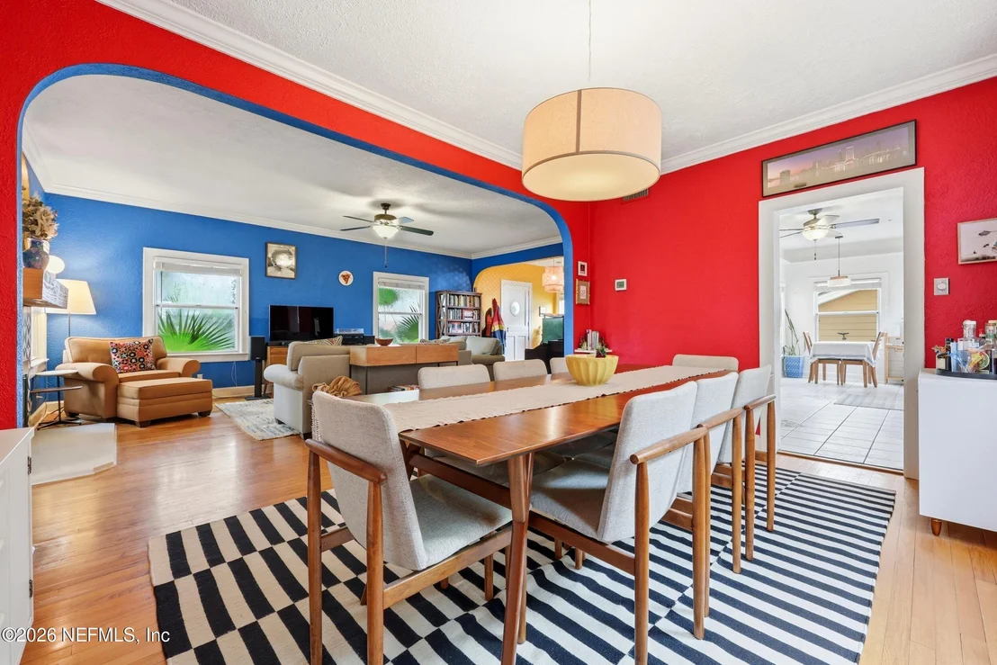 Photo of 525 2ND Street