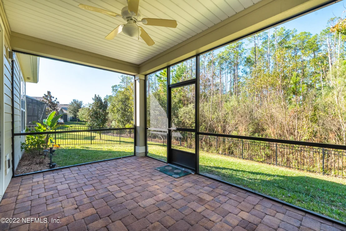 Photo of 699 ASPEN LEAF Drive