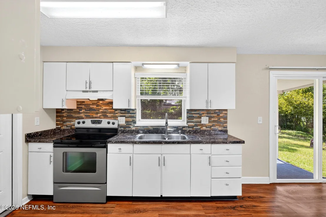 Photo of 428 NEPTUNE Road