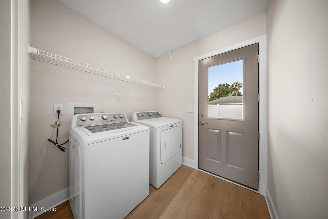 Photo of 1440 FOREST Lane