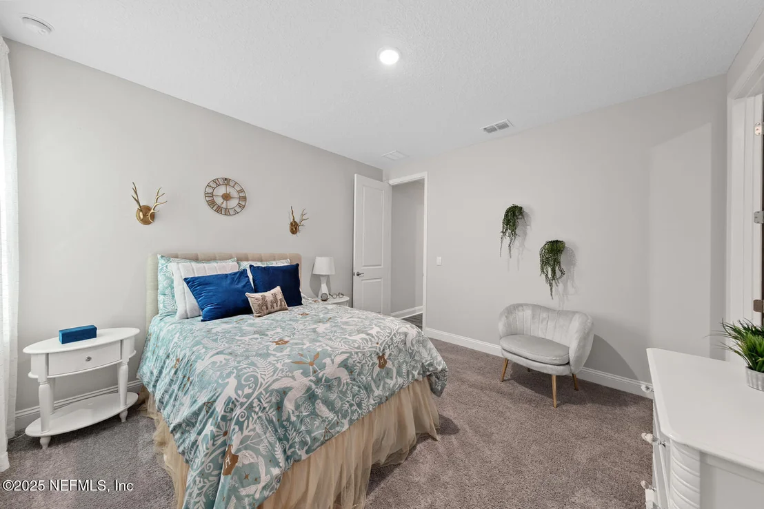 Photo of 56310 CREEKSIDE Way