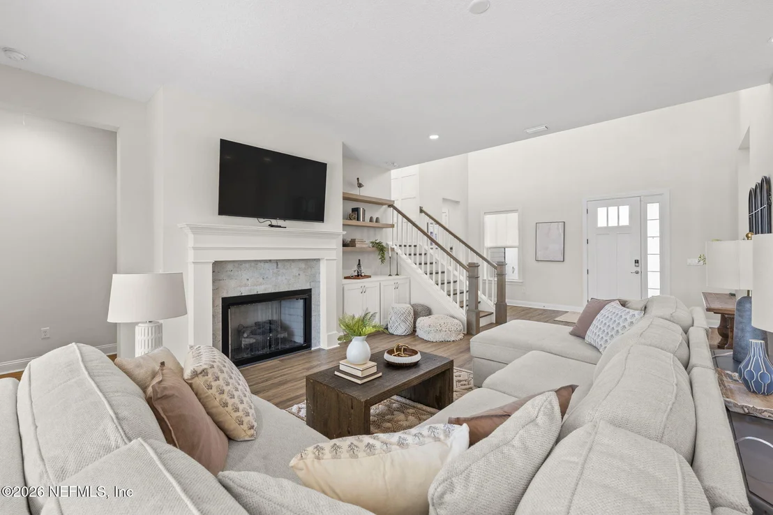 Photo of 105 AWLLEAF Court