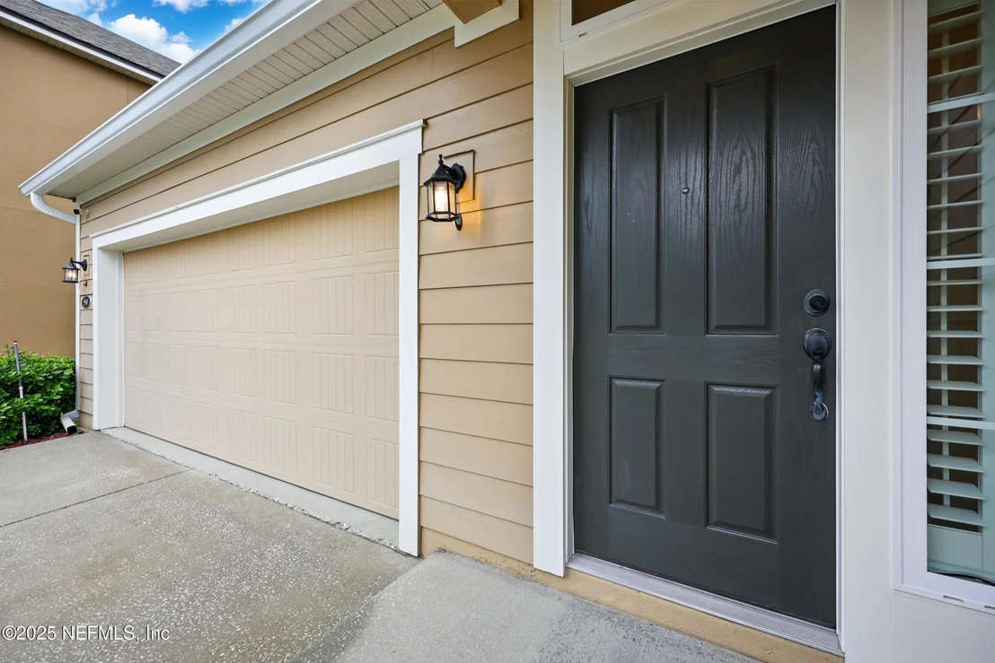 Photo of 501 CAPTIVA Drive