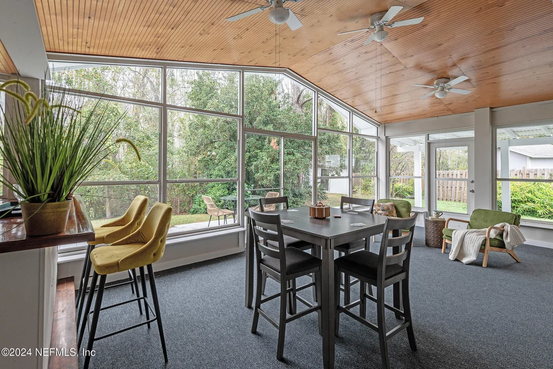 Photo of 572 JAMES WILSON Circle