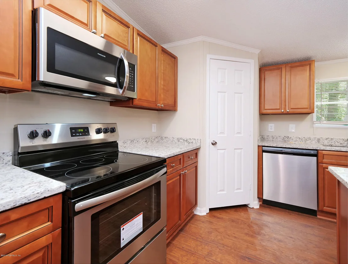 Photo of 7304 BOWDEN Circle