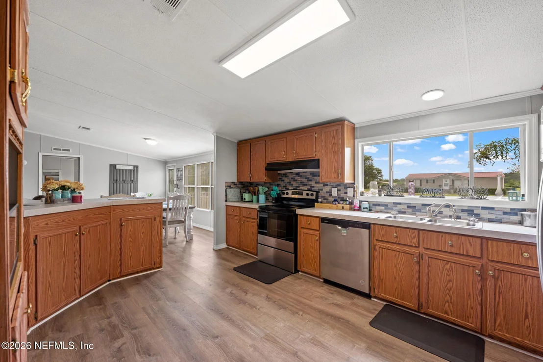 Photo of 44046 CROSS CREEK Boulevard