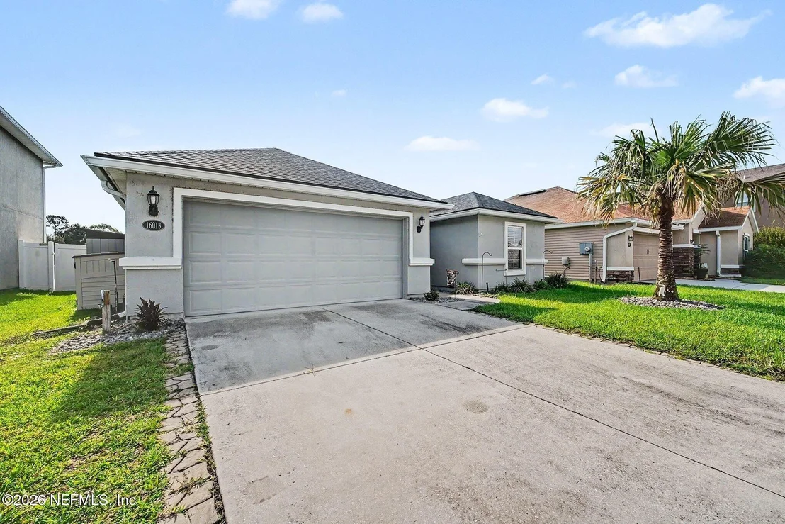 Photo of 16013 HUTTON Lane