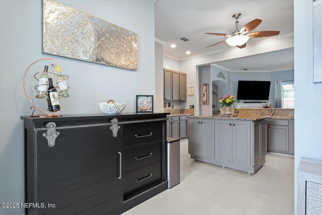 Photo of 2512 N WATERLEAF Drive