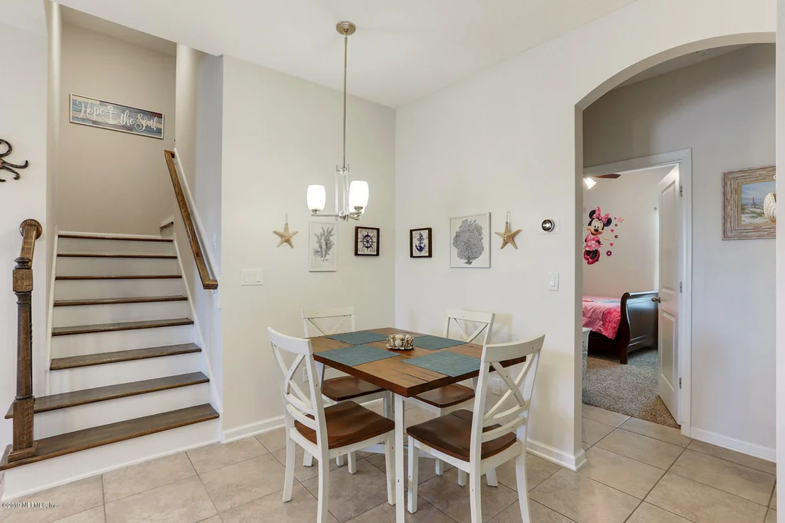 Photo of 1127 LAUREL VALLEY Drive