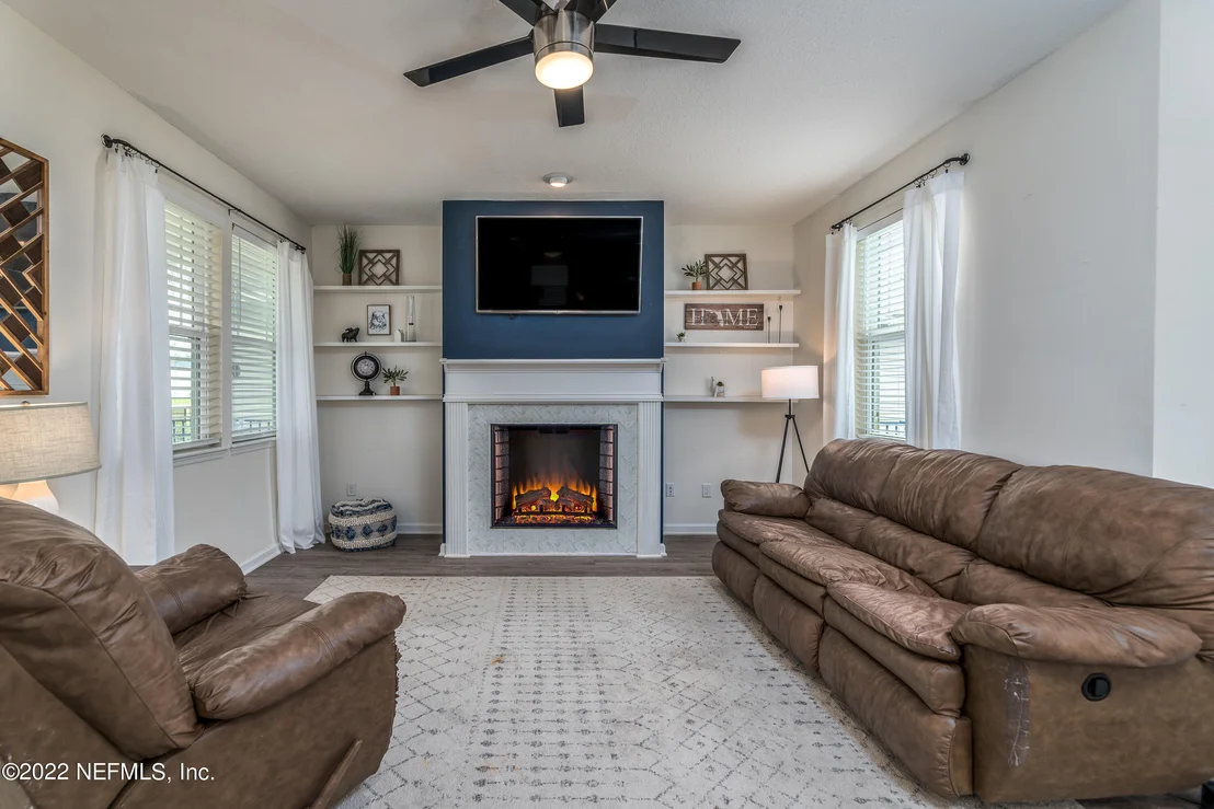 Photo of 360 VINEYARD Lane