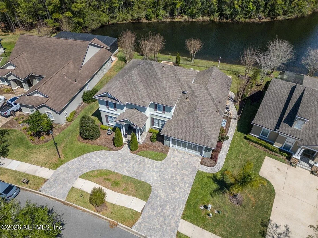 Photo of 844 EAGLE POINT Drive