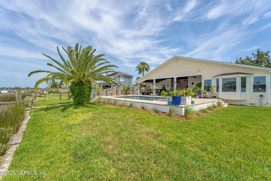 Photo of 5392 HECKSCHER Drive