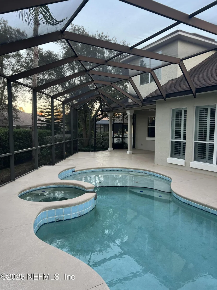 Photo of 376 VALVERDE Lane