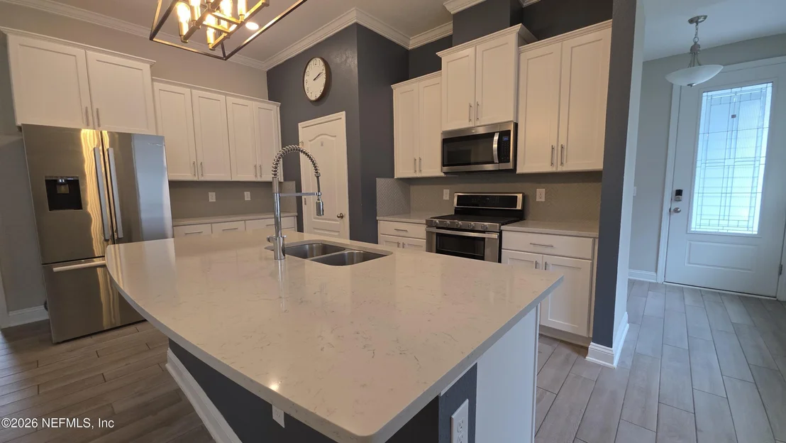 Photo of 261 GREENWAY Lane
