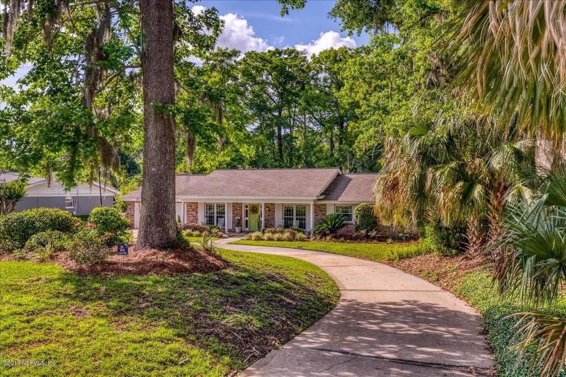 Photo of 2127 LA VACA Road