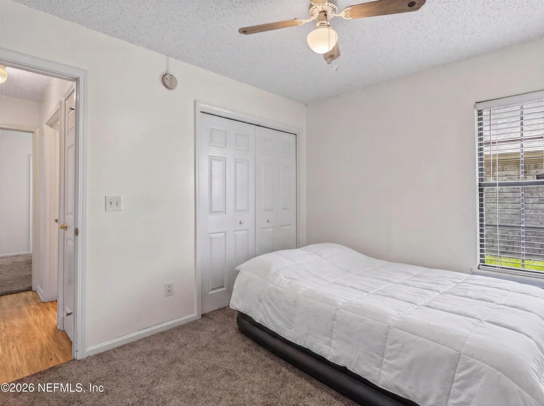 Photo of 1641 SPRING OAKS Lane