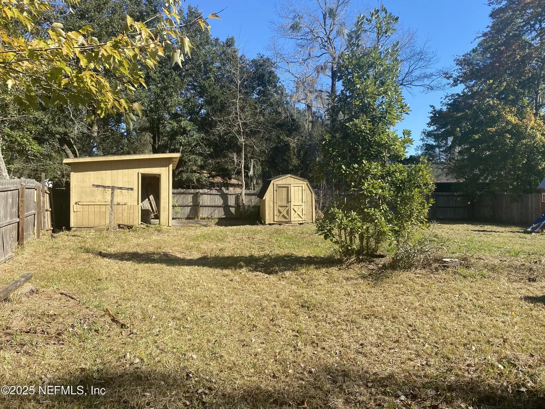 Photo of 1341 BEAR RUN Boulevard