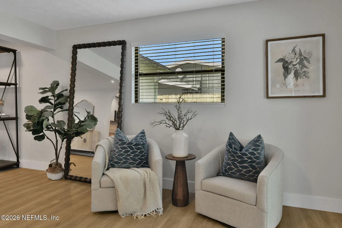 Photo of 509 PENMAN Road