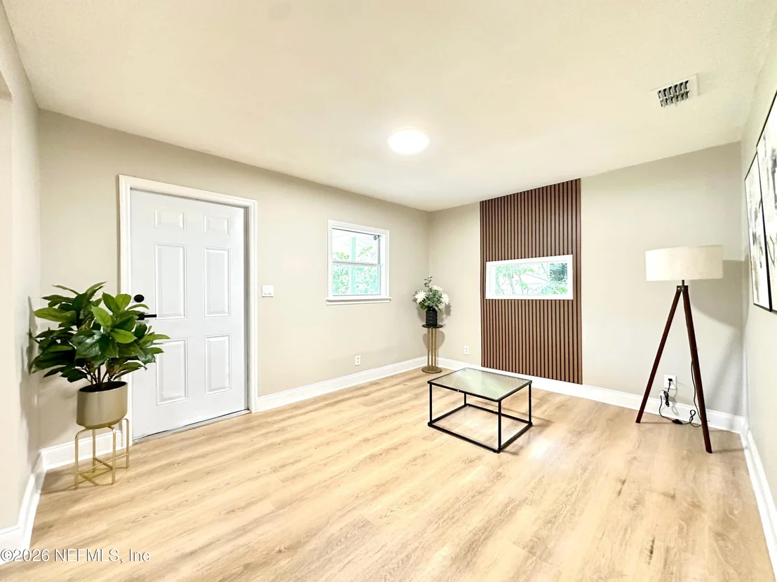 Photo of 1165 ORTON Street
