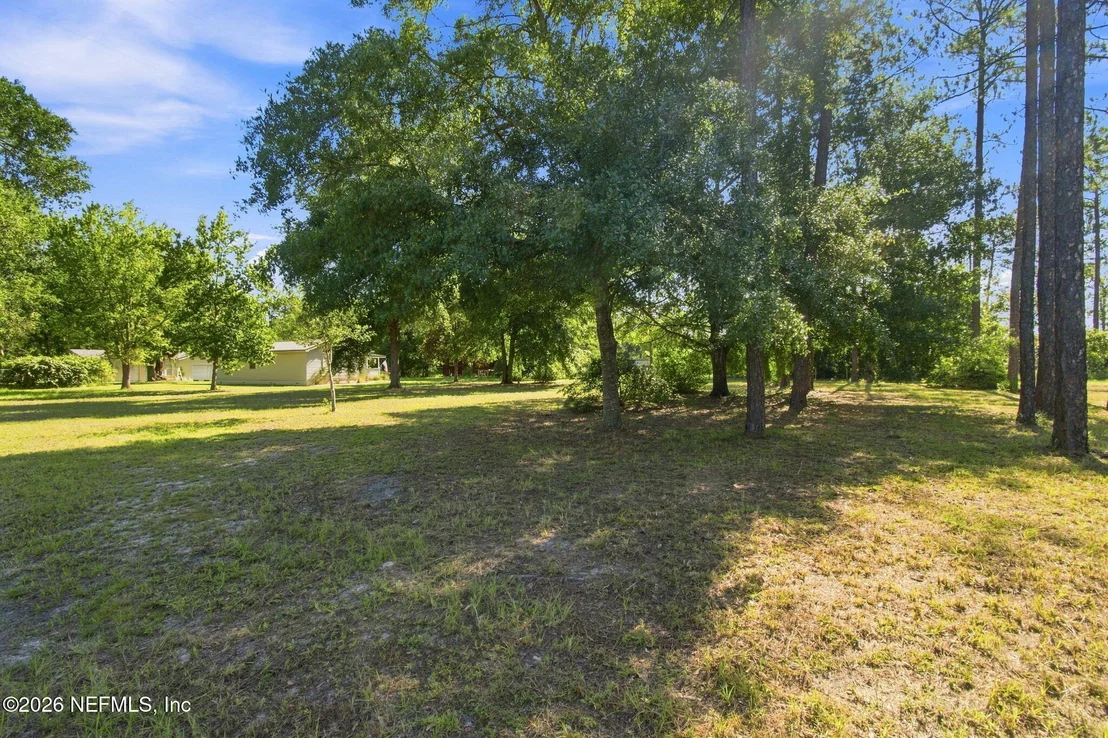 Photo of 33485 MEADOWS Lane