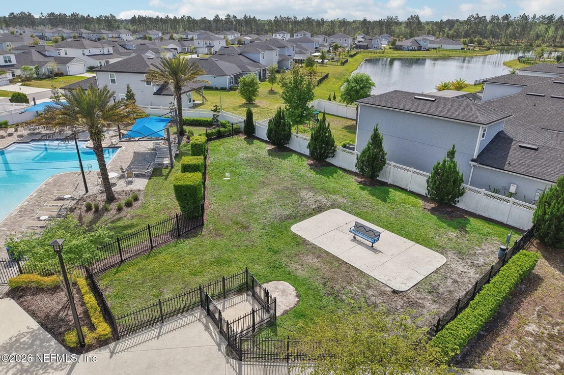 Photo of 706 MEADOW RIDGE Drive