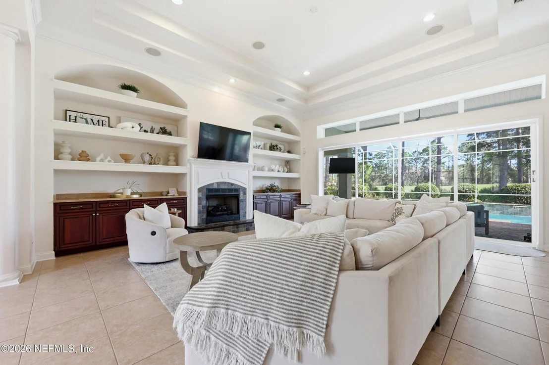 Photo of 4141 EAGLE LANDING Parkway
