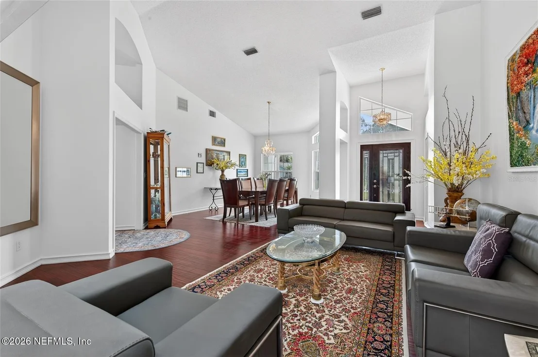 Photo of 114 SHADOW CREEK Way