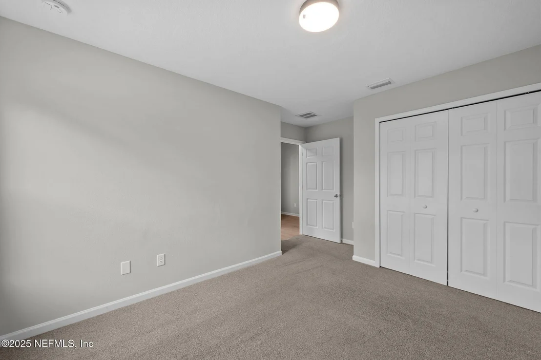 Photo of 613 OLEANDER Drive