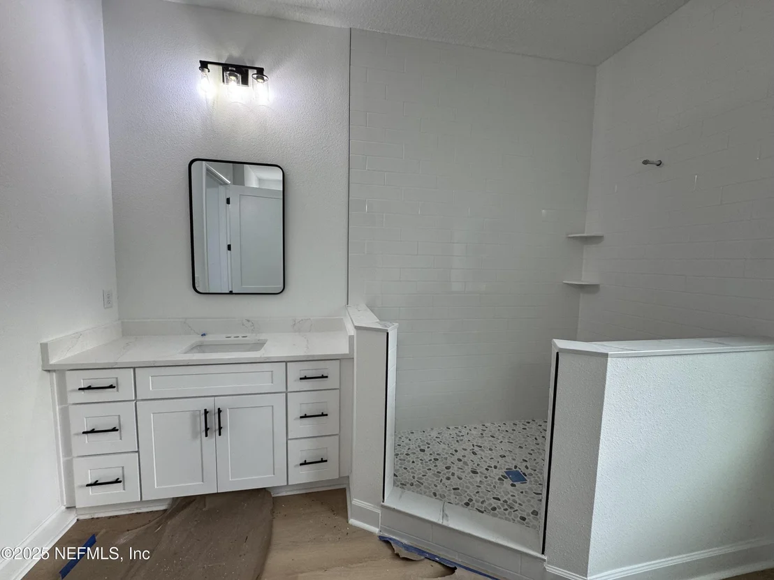 Photo of 137 CRESTVIEW Drive