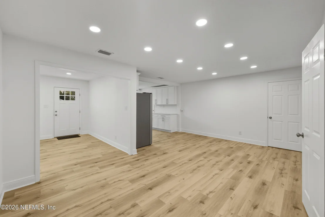 Photo of 8249 PASCHAL Street