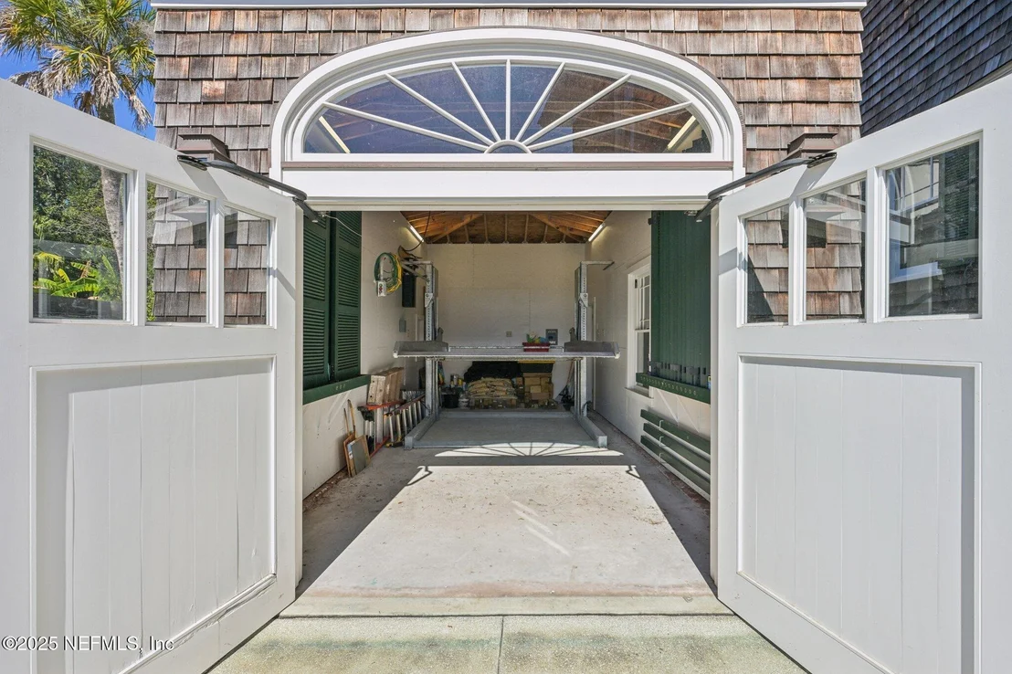 Photo of 178 AVENIDA MENENDEZ