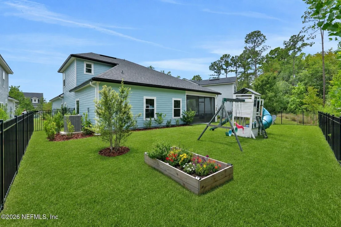 Photo of 98 YARDLEY Court