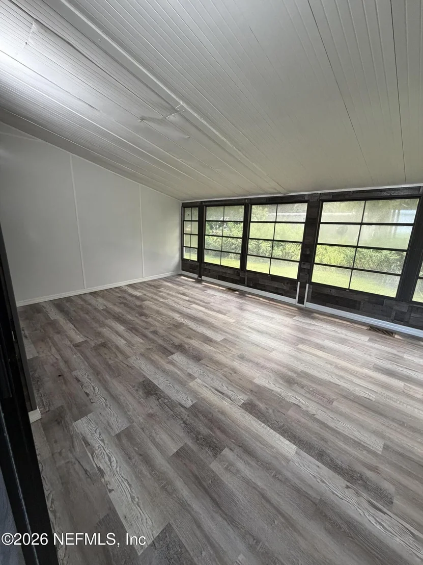 Photo of 110 PENINSULAR Drive