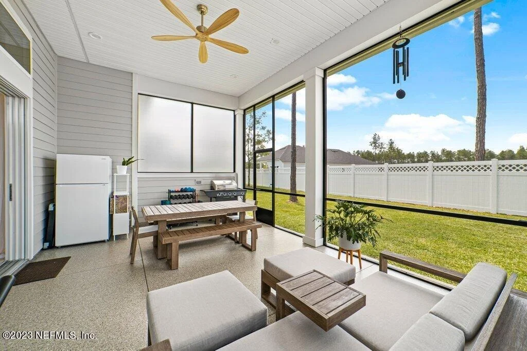 Photo of 521 COURTNEY CHASE Drive