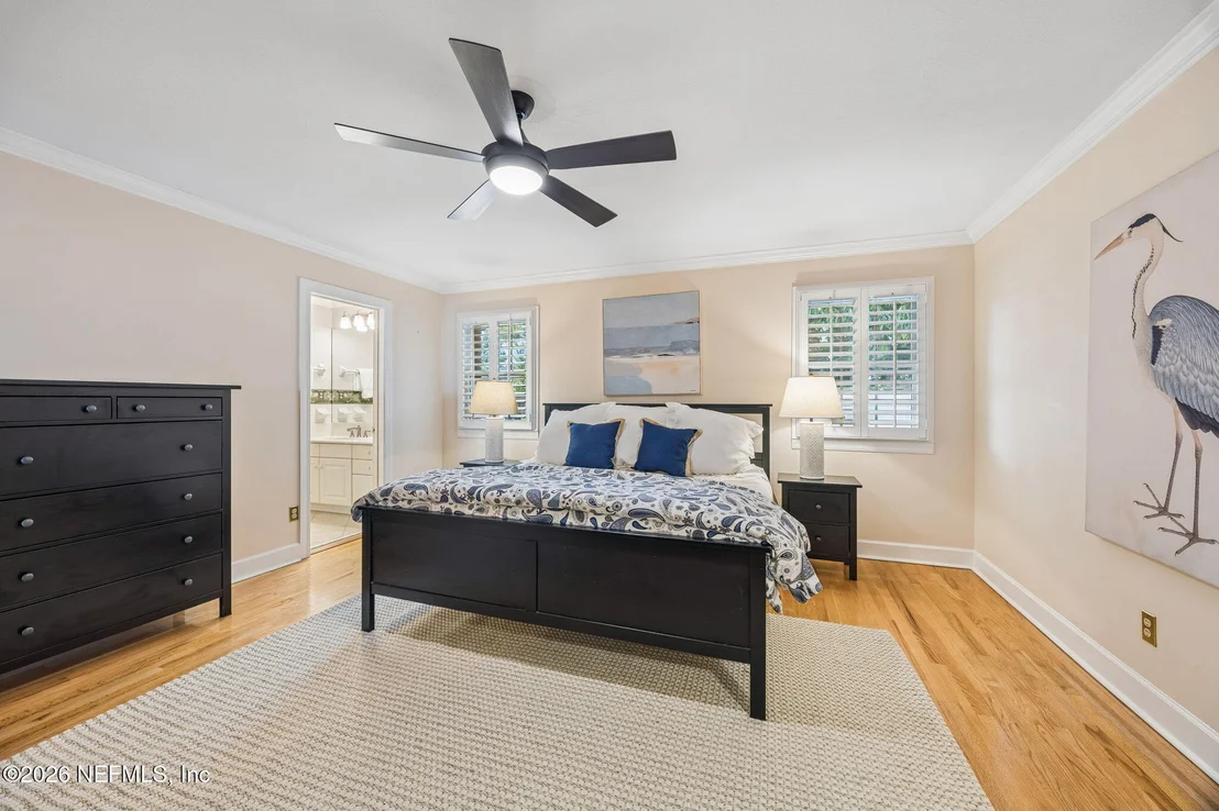 Photo of 4737 EXETER Lane