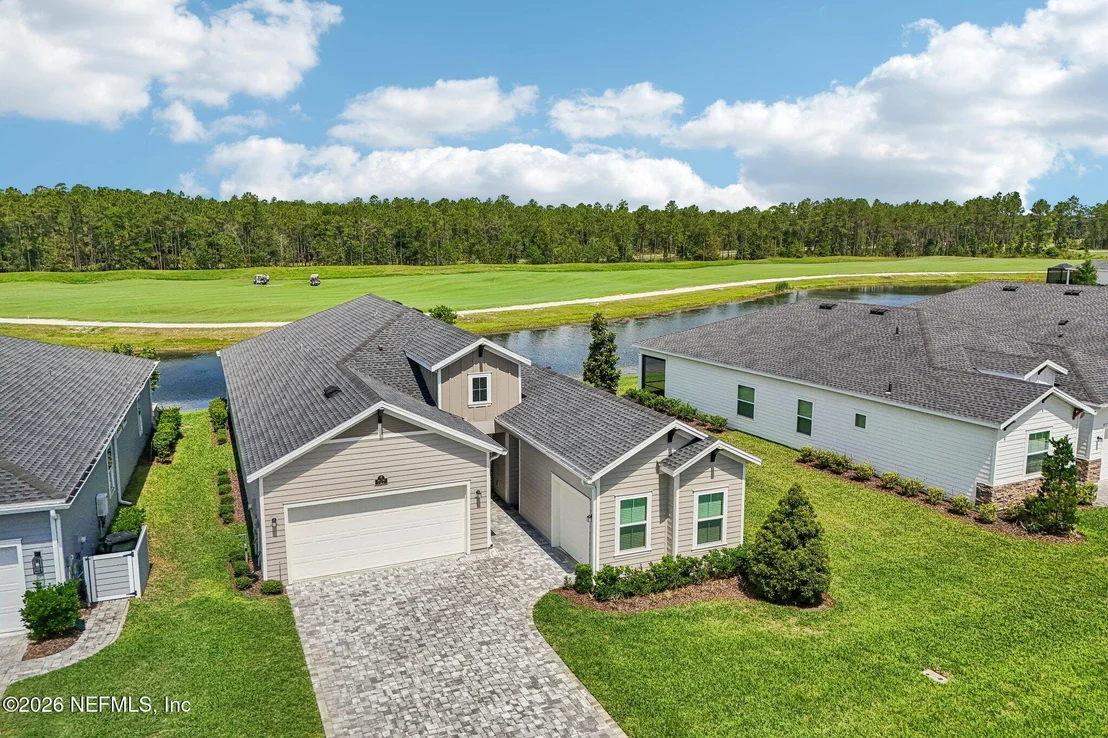 Photo of 717 STILLWATER Boulevard