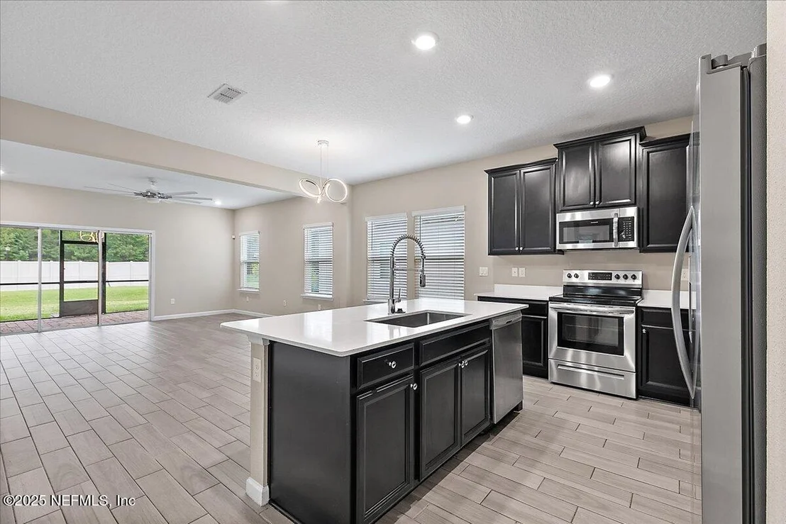 Photo of 6732 LONGLEAF BRANCH Drive