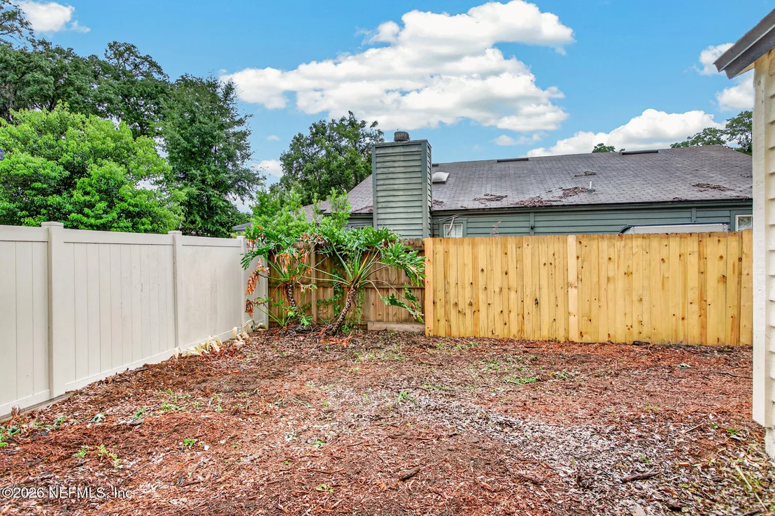 Photo of 5491 FORT CAROLINE Road