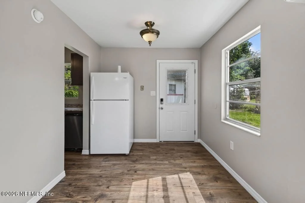 Photo of 344 5TH Way