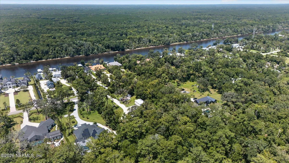 Photo of 0 ROSCOE Boulevard N