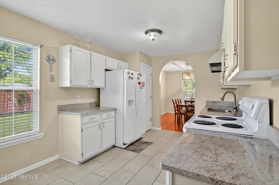 Photo of 7992 DEWARS Court