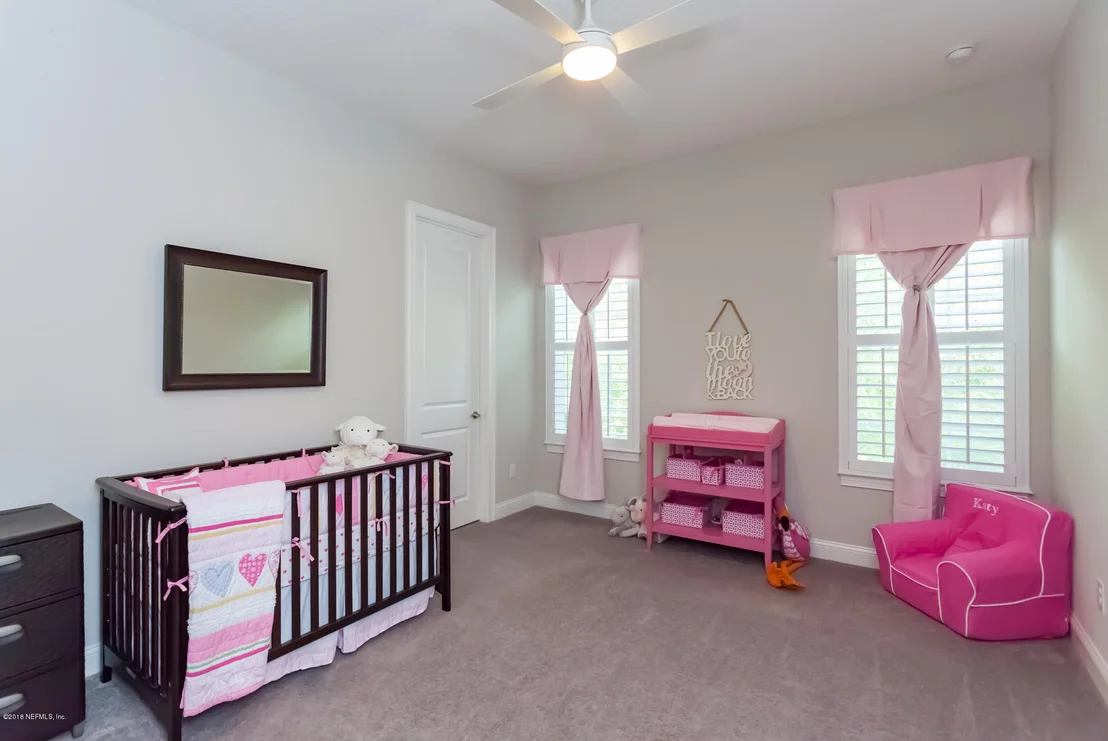 Photo of 216 VALE Drive
