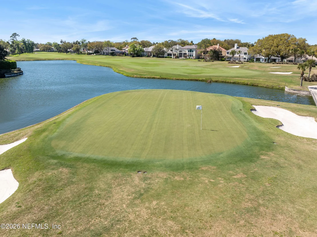 Photo of 113 LAUREL WAY