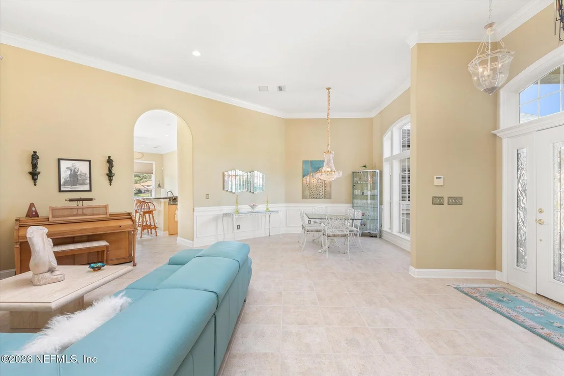 Photo of 700 PINECREST ISLE Court