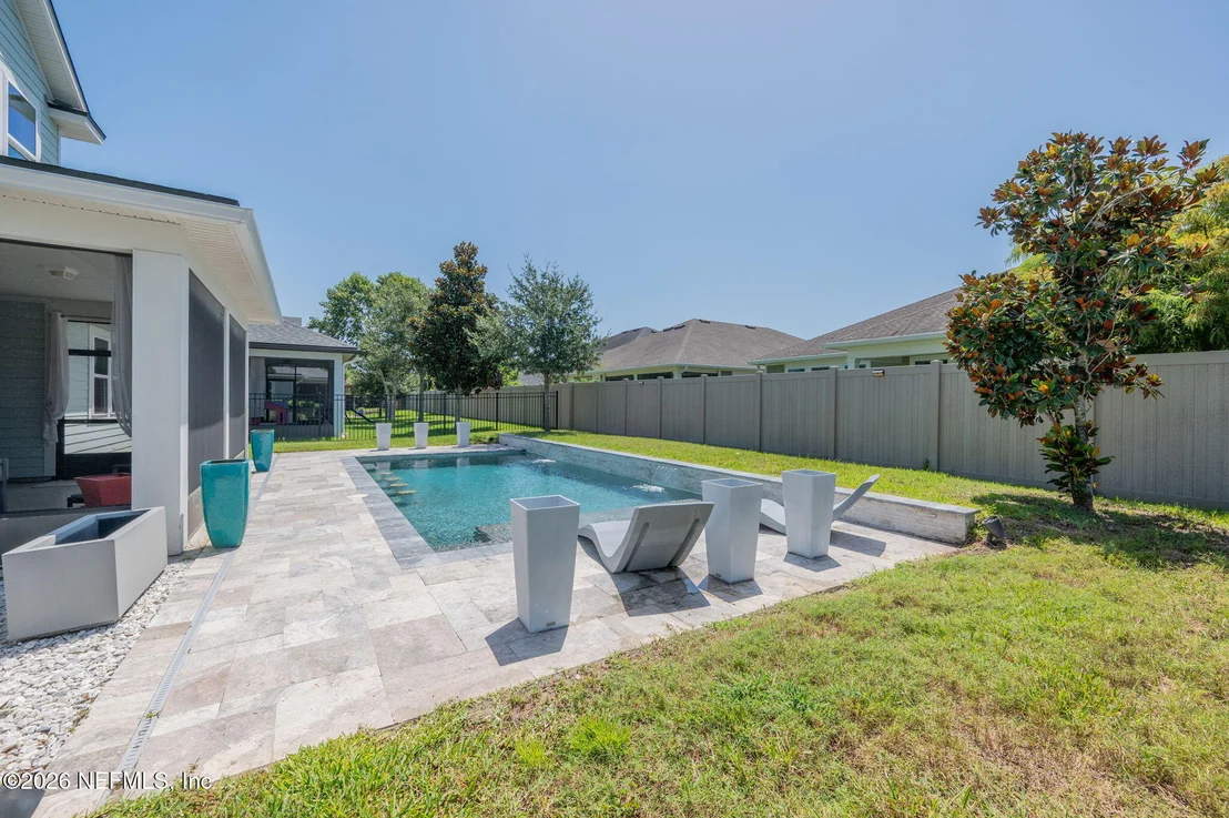Photo of 132 PALISADE Drive